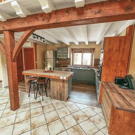 Villa De Charme En Haute-Savoie Clarafond-Arcine Экстерьер фото